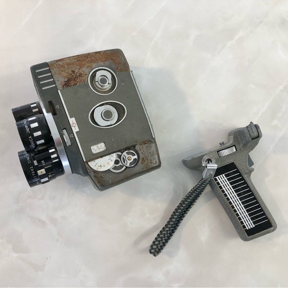 Vintage Yashica 8-E III Film Movie Camera with Pistol Grip Handle - Not tested - Picture 14 of 16